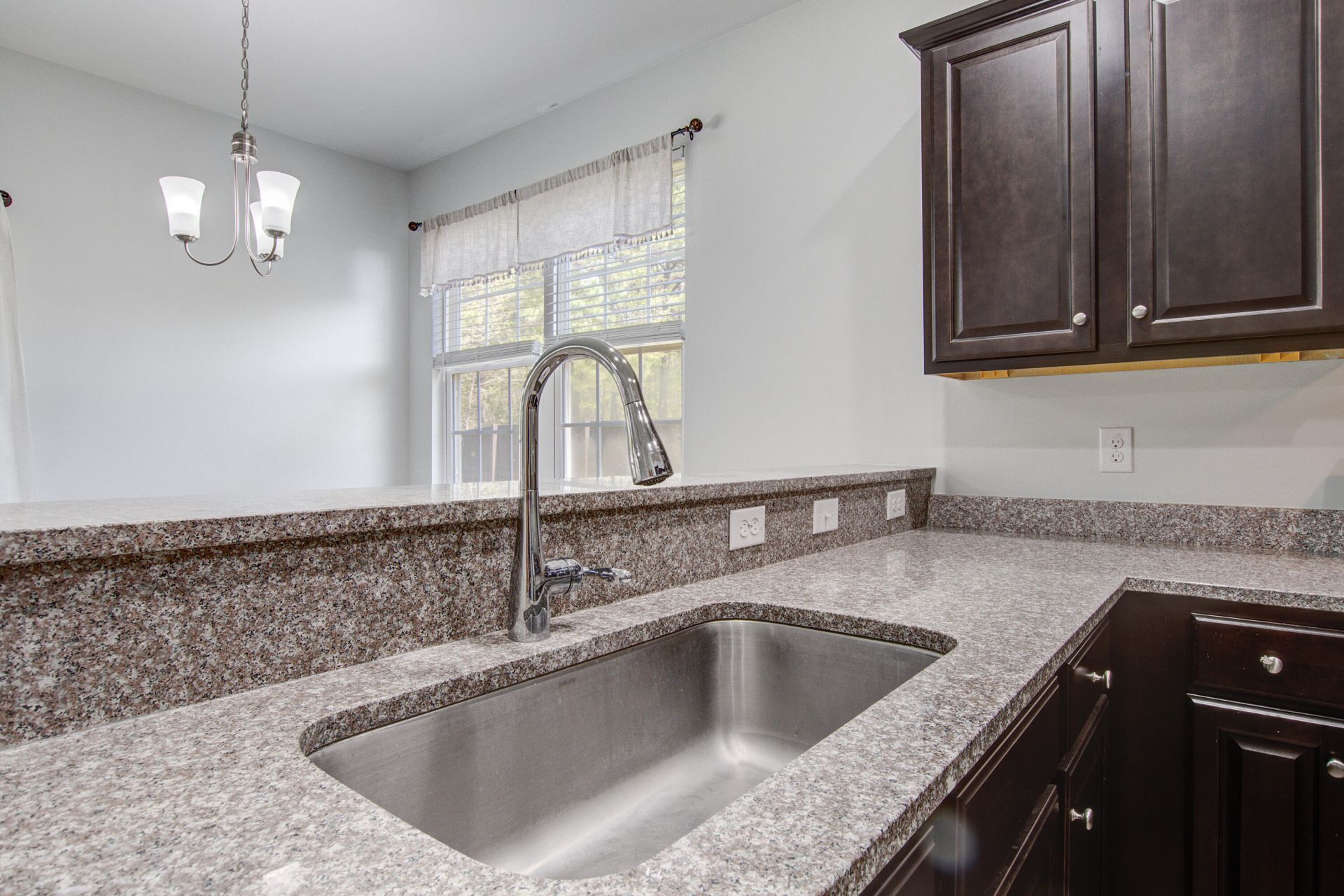 7750 High Maple Circle Photo 18