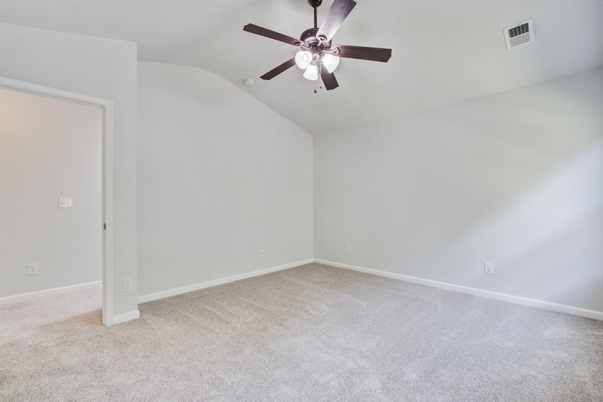 7750 High Maple Circle Photo 24