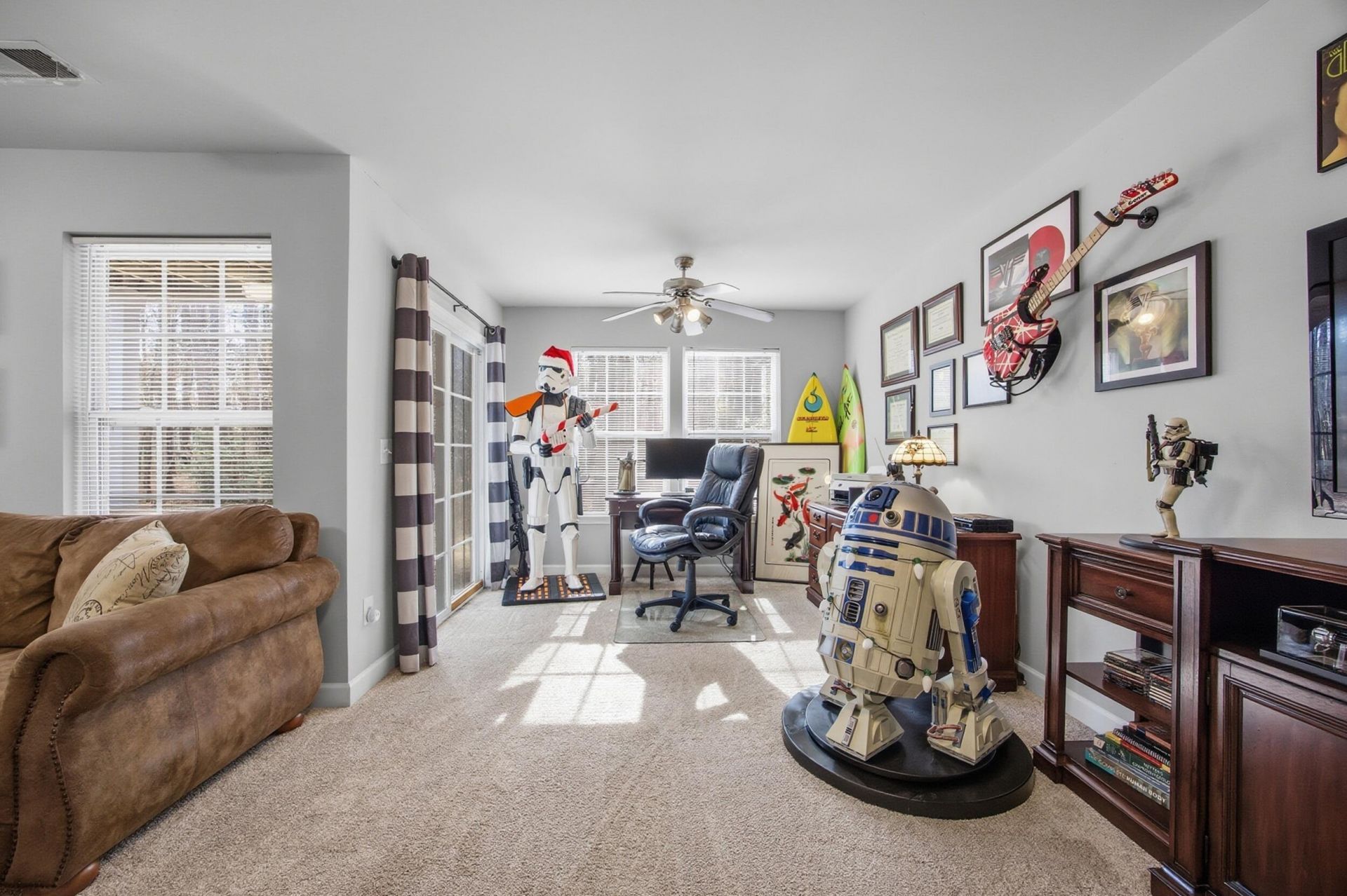 3451 Claremont Street Photo 11