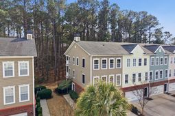 3451 Claremont Street photo 4