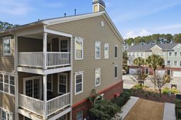 3451 Claremont Street photo 4