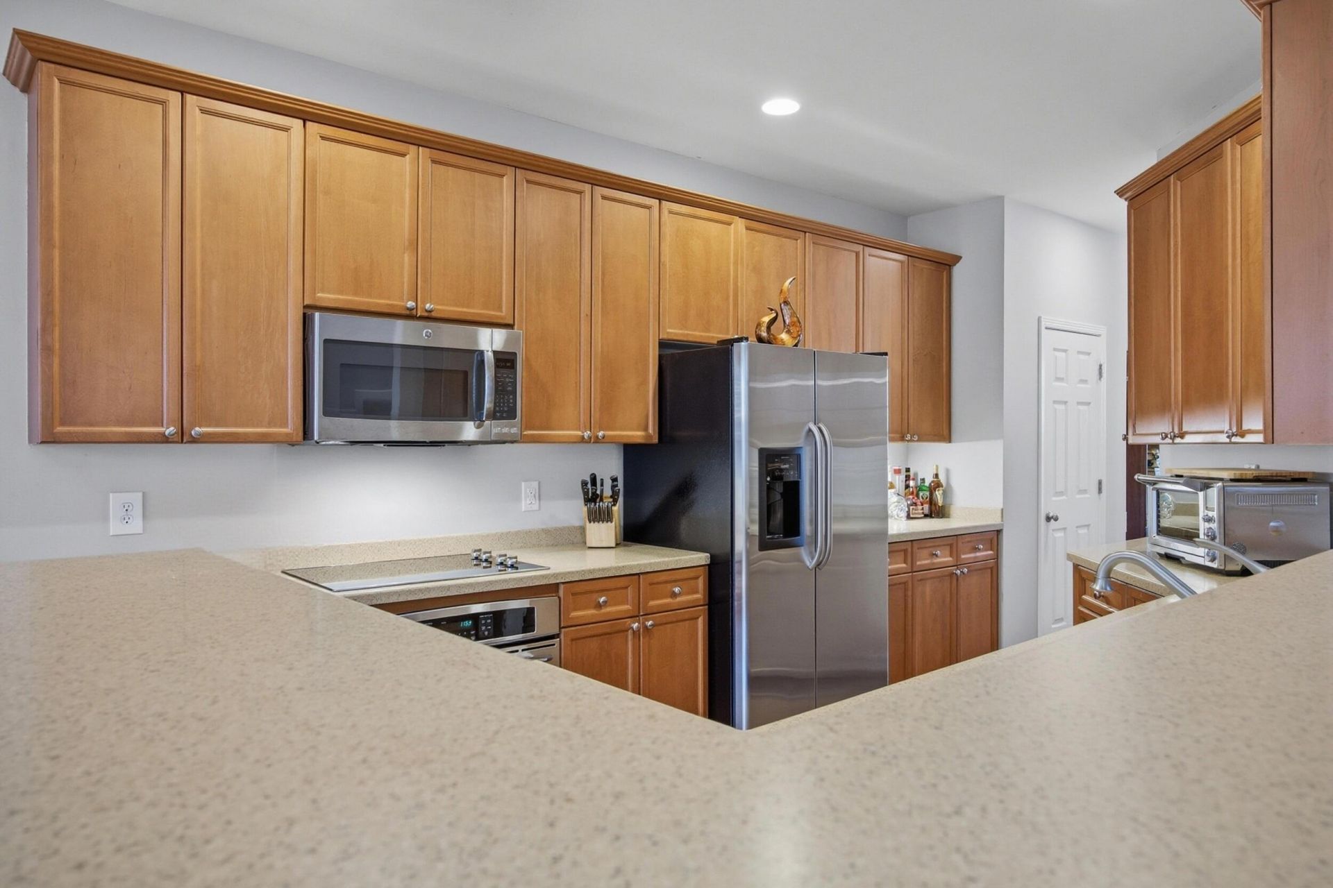 3451 Claremont Street Photo 32