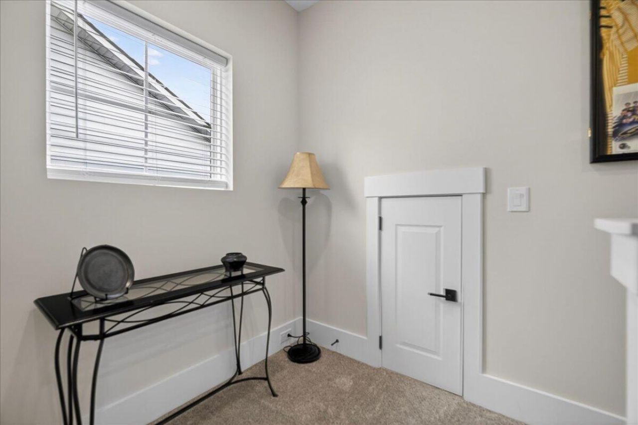 144 Summerwind Drive Photo 25