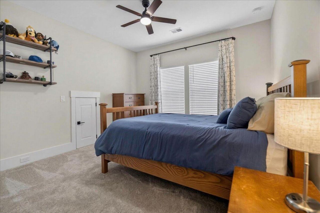 144 Summerwind Drive Photo 31