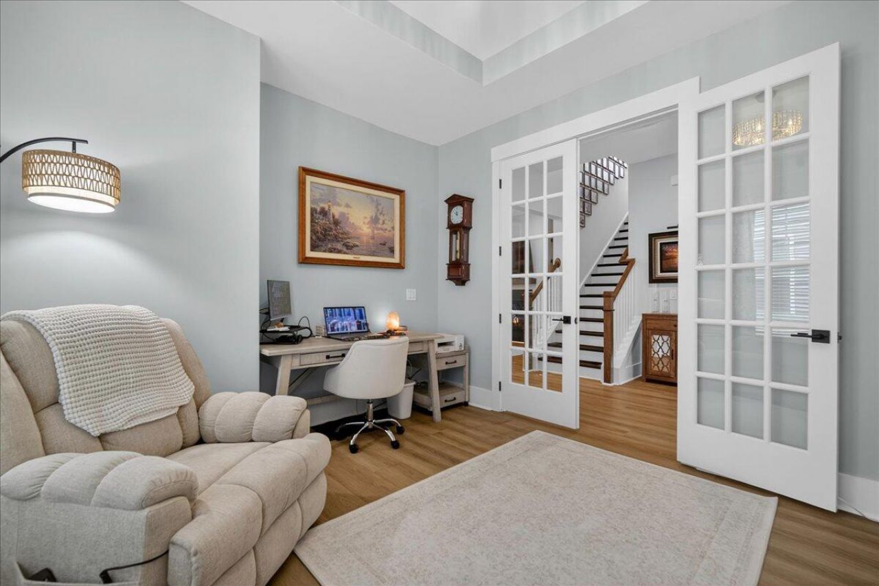 144 Summerwind Drive Photo 6