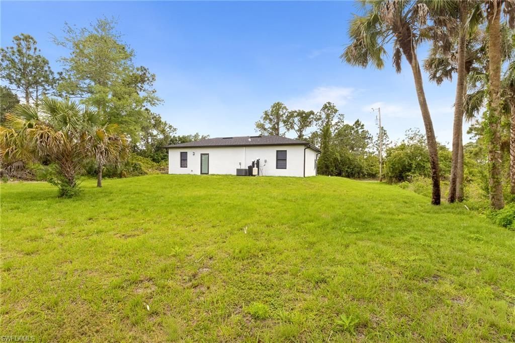 1137 Essex St E, Lehigh Acres, FL 33974 Photo