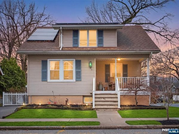 108 9th Avenue, HAWTHORNE, NJ 07506