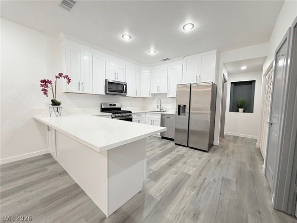 5415 W Harmon Avenue , Unit 1006, Las Vegas, NV 89103