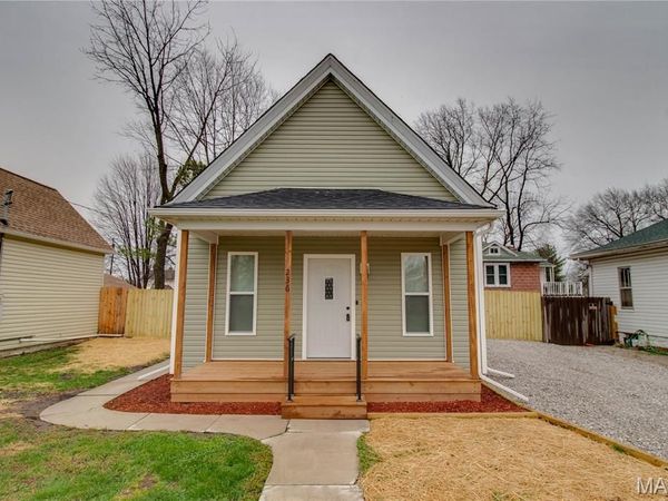 236 W Delmar Avenue , Godfrey, IL 62035