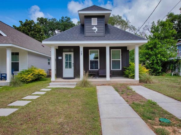 17 N L St, Pensacola, FL 32502