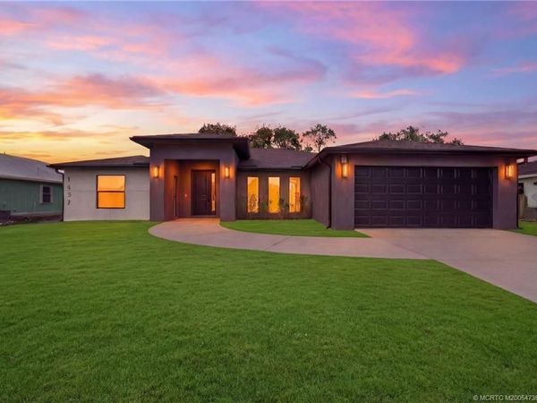 1457 SW Dow Lane, Port St Lucie, FL 34953