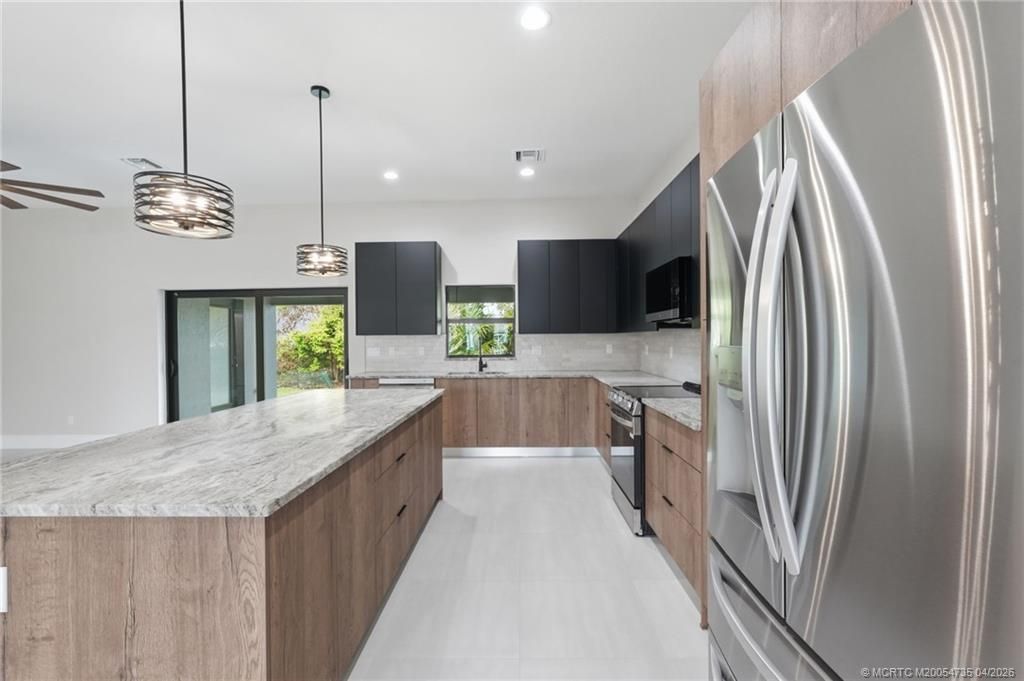 1457 SW Dow Lane, Port Saint Lucie, FL 34953 Photo