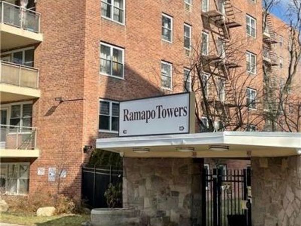 30 S Cole Avenue , Unit 6L, Spring Valley, NY 10977