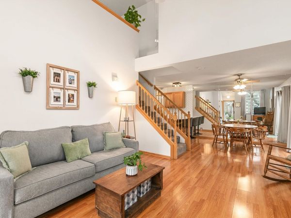 150 S Prairie View Drive, Unit 1112, West Des Moines, IA 50266