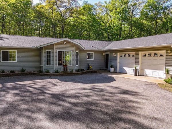 16051 Leisure Drive , Detroit Lakes, MN 56501