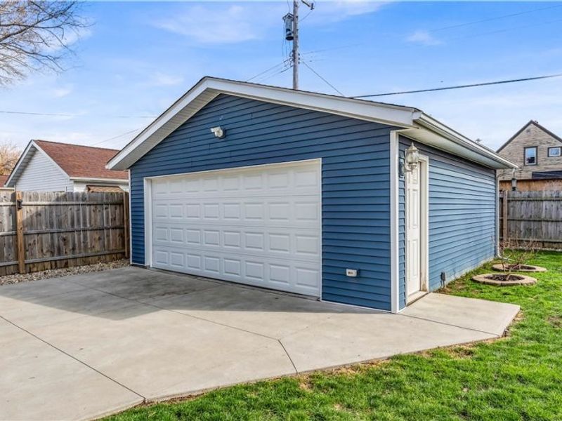 3407 Library Avenue, Cleveland, OH 44109 Photo 29