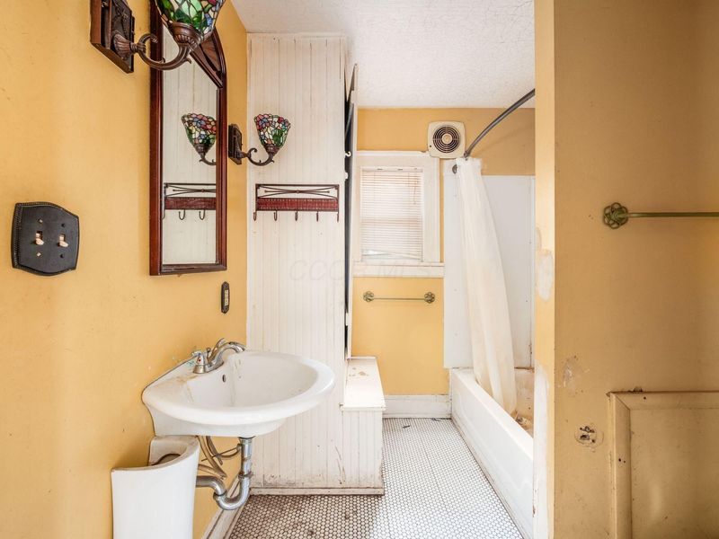 338 Reber Avenue , Lancaster, OH 43130 Photo 13