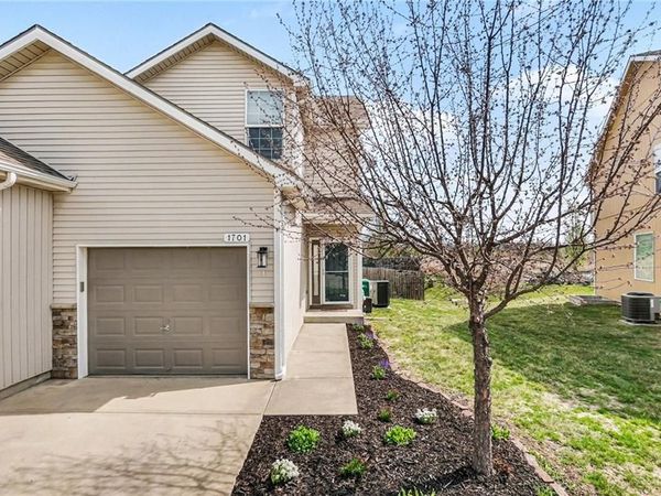 1701 N 127th Street, Kansas City, KS 66109