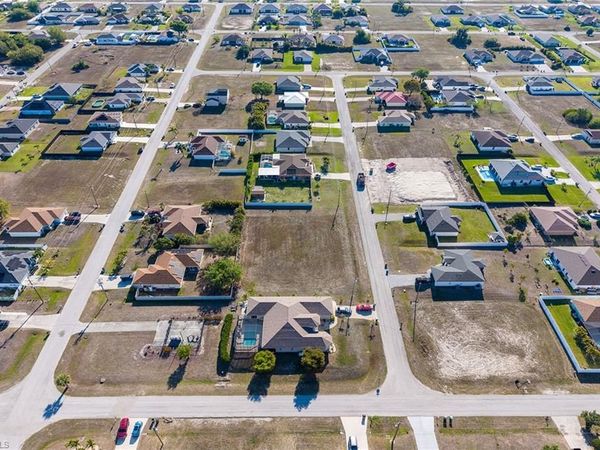 1115 NW 20th TER, CAPE CORAL, FL 33993