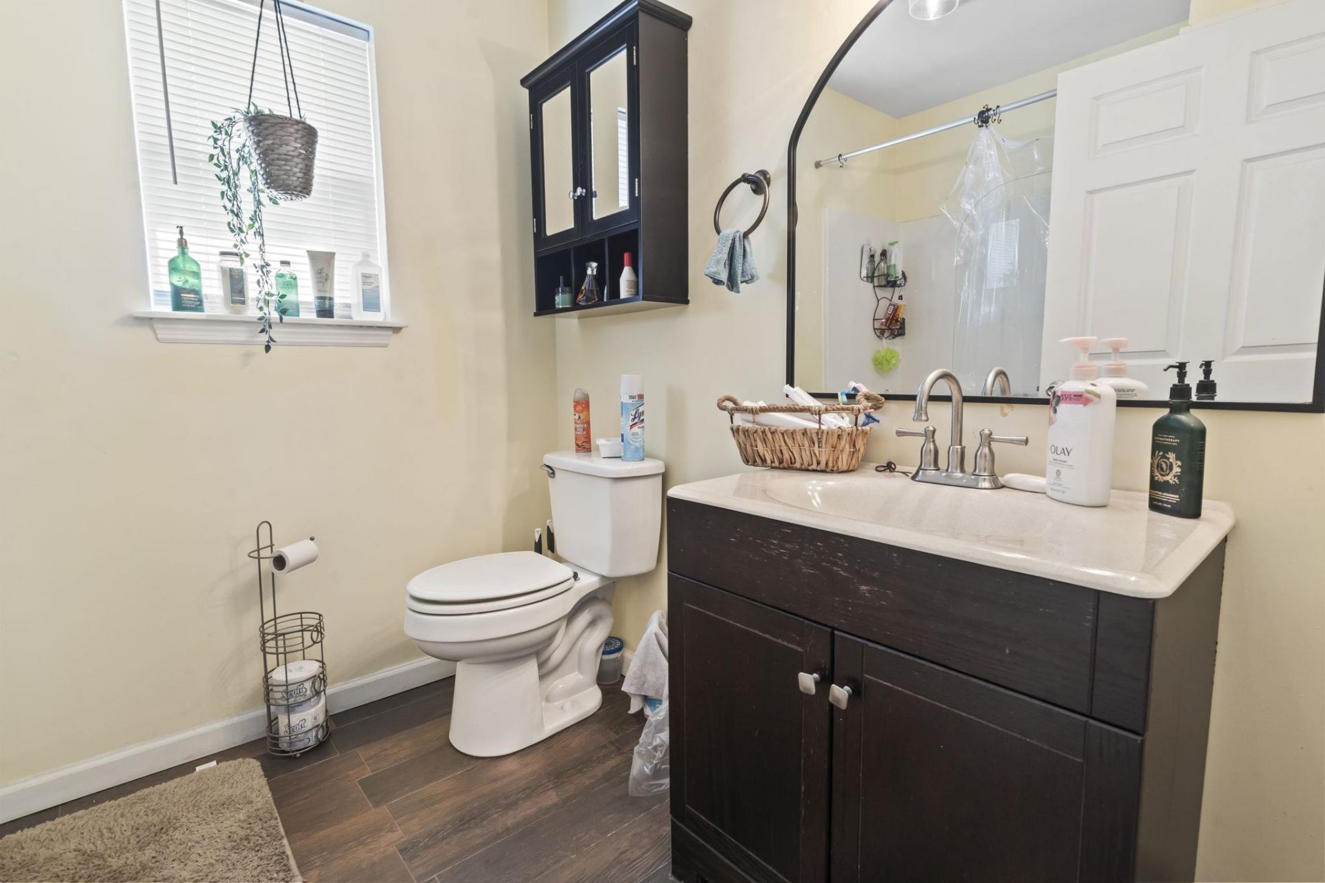 1300 Ragin St.  Photo 12