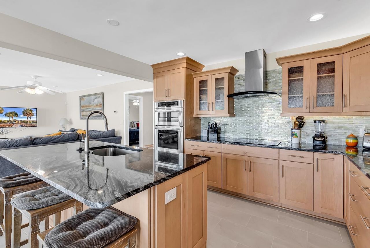 969 S Waccamaw Dr.  Photo 13