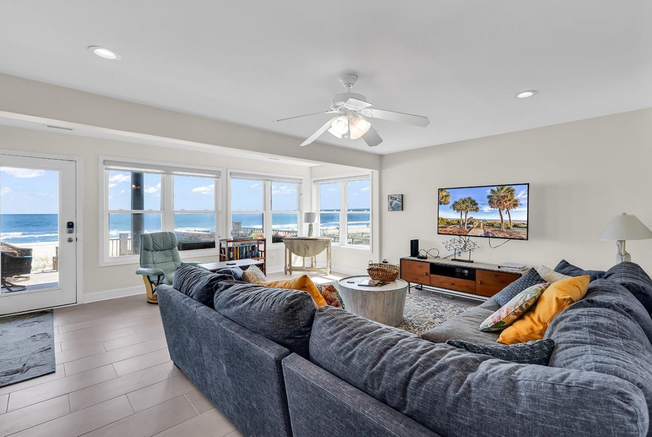 969 S Waccamaw Dr.  Photo 9