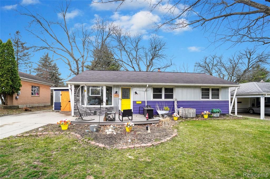 633 N Adelaide Street, Fenton, MI 48430 Main Photo