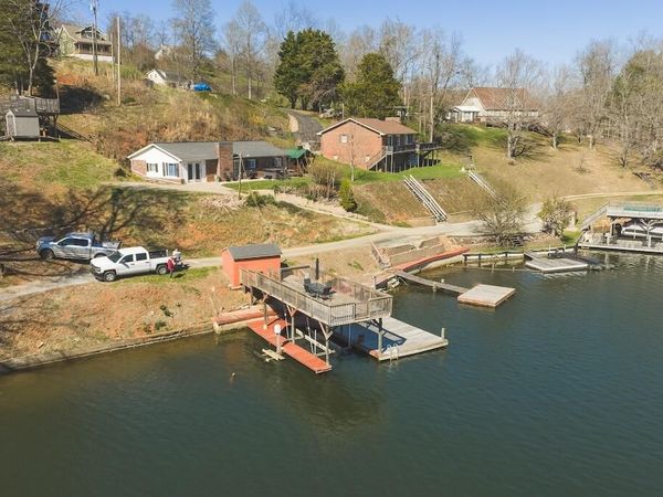 6321 W H Smith DR , Dublin, VA 24084