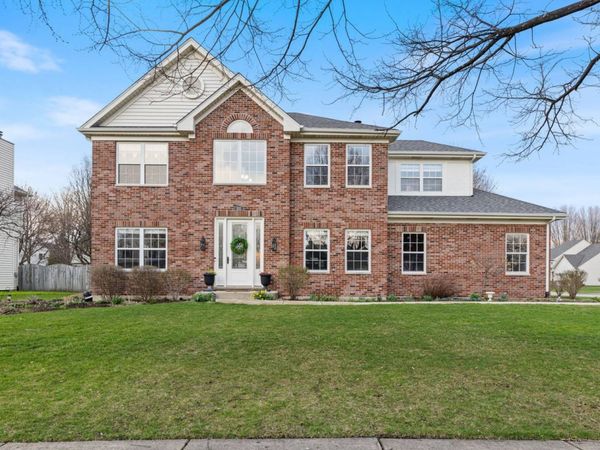 202 Mill Street, Batavia, IL 60510