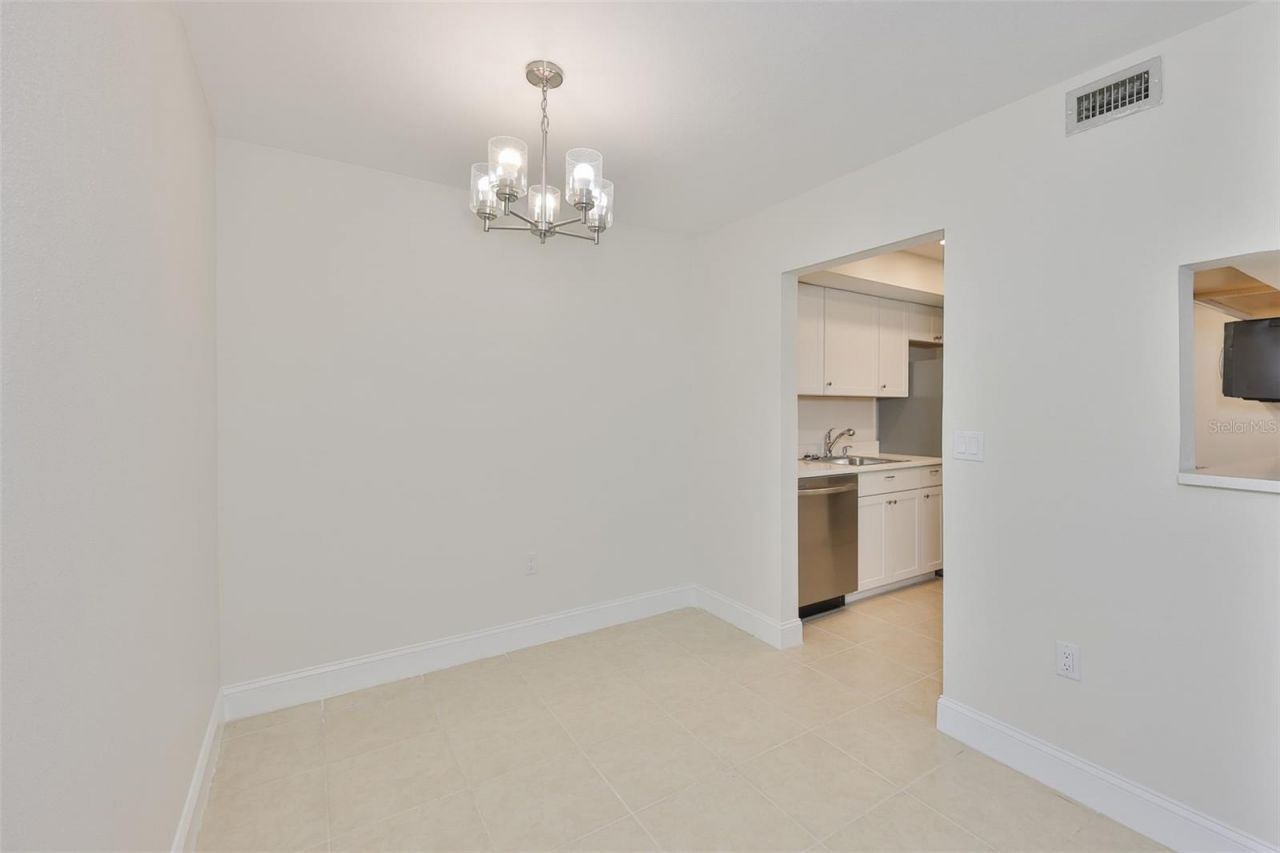 11502 7th Lane N, Unit 1401, Saint Petersburg, FL 33716 Photo