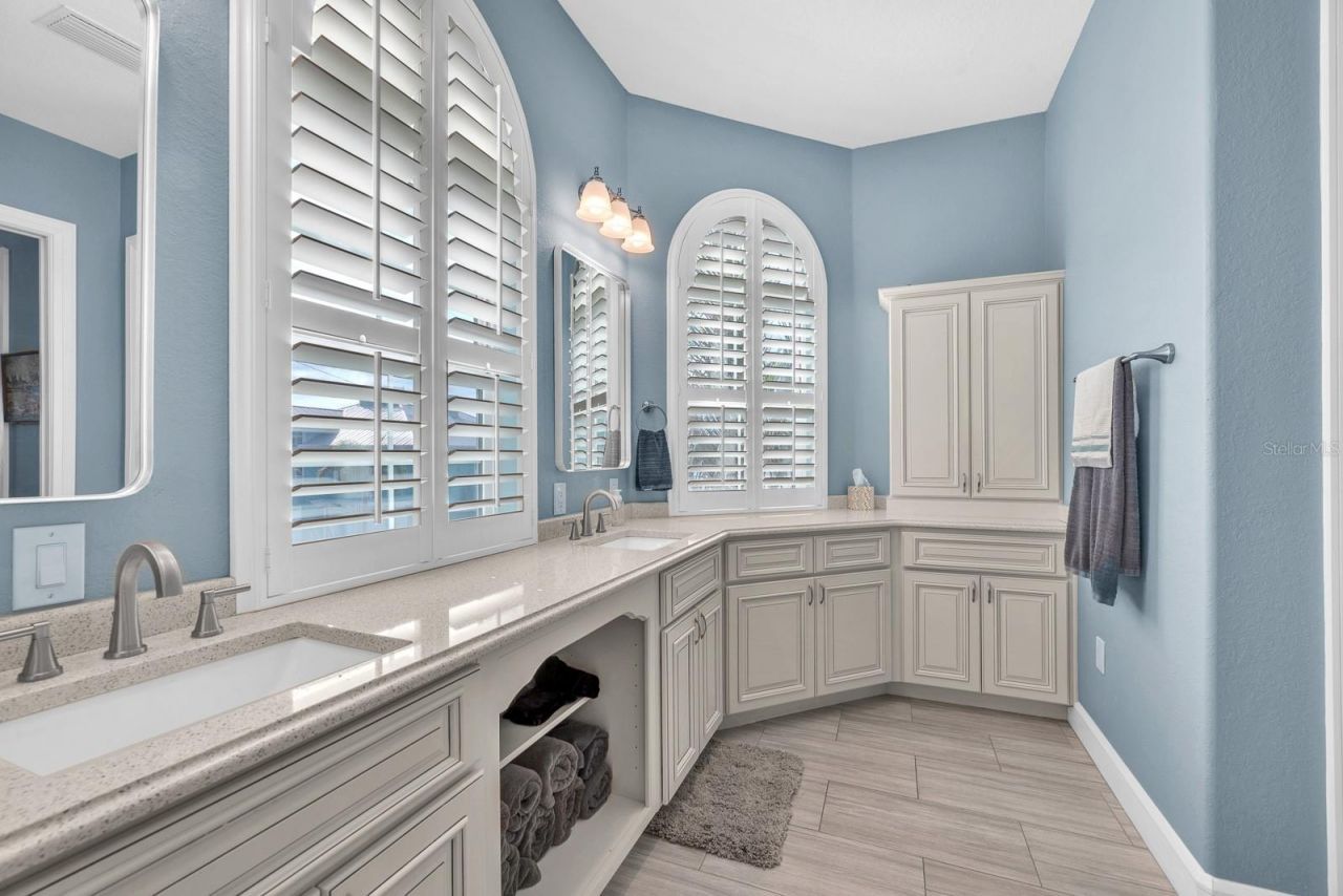 9425 Oak Street, Riverview, FL 33578 Photo