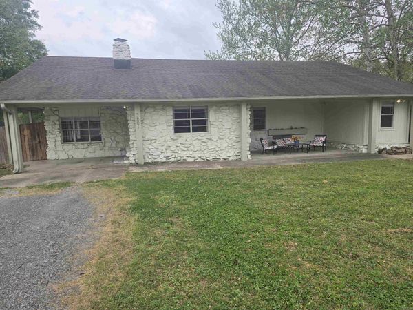 3801 W. Tyler, Conway, AR 72034