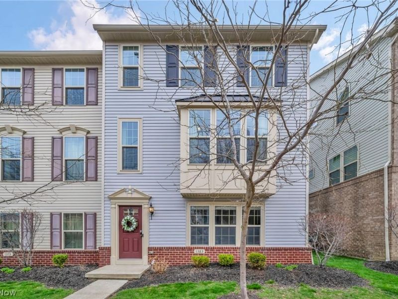 1383 Beach Avenue, Lakewood, OH 44107 Photo 2