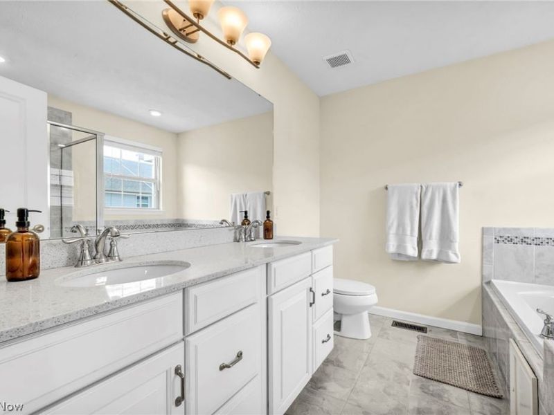 1383 Beach Avenue, Lakewood, OH 44107 Photo 22