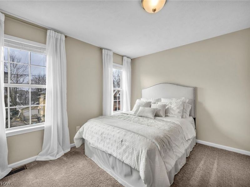 1383 Beach Avenue, Lakewood, OH 44107 Photo 23