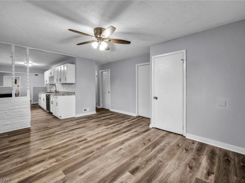 12114 National Drive, Grafton, OH 44044 Photo 21