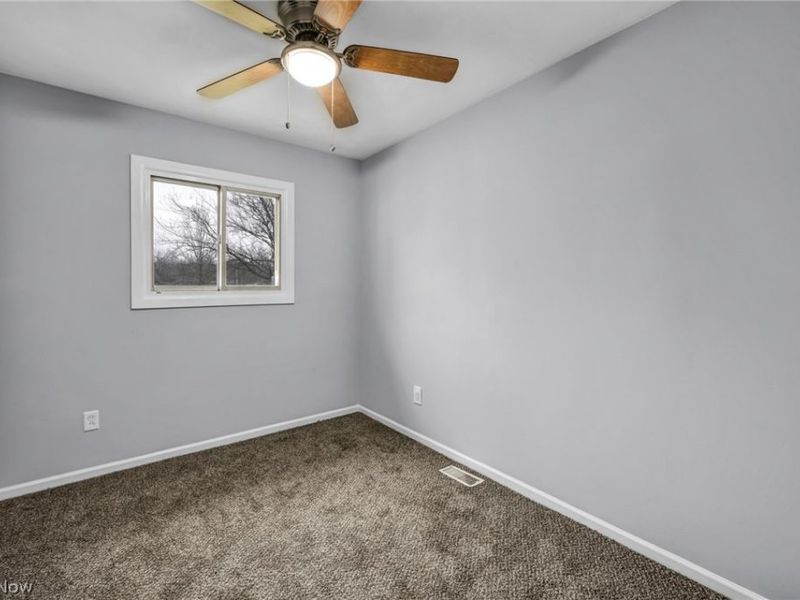 12114 National Drive, Grafton, OH 44044 Photo 29