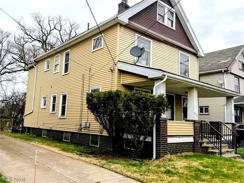 4701 Cullen Drive , Cleveland, OH 44105 Photo 3