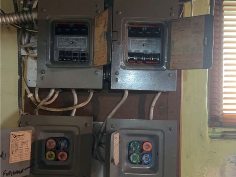 4701 Cullen Drive , Cleveland, OH 44105 Photo 7