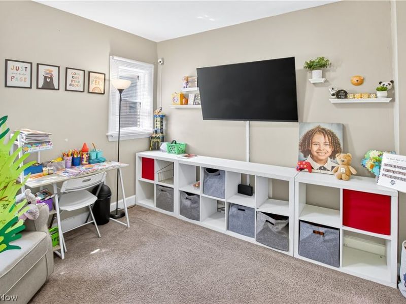 10903 Parkhurst Drive , Cleveland, OH 44111 Photo 26