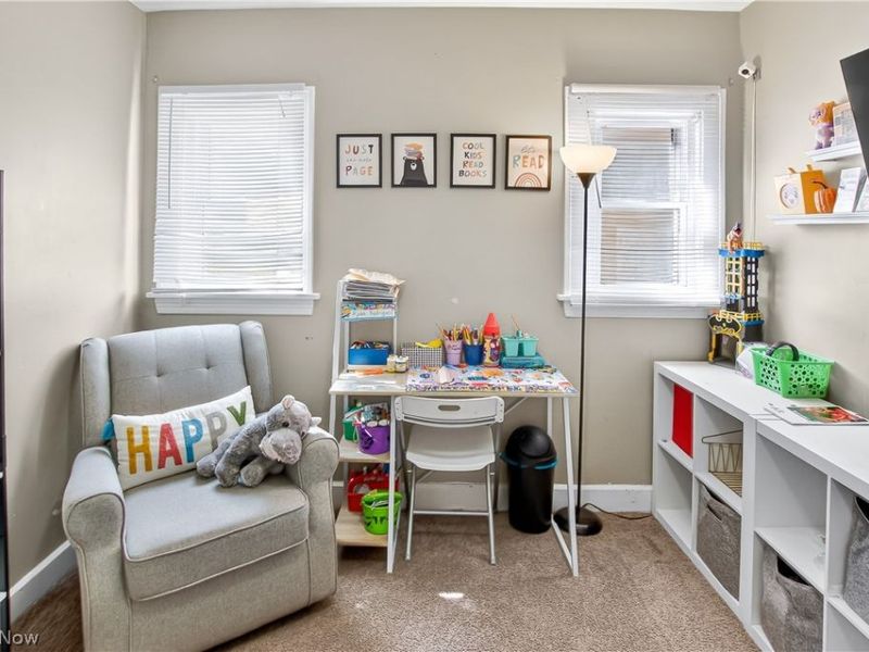 10903 Parkhurst Drive , Cleveland, OH 44111 Photo 27