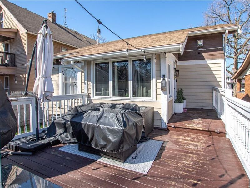 10903 Parkhurst Drive , Cleveland, OH 44111 Photo 37