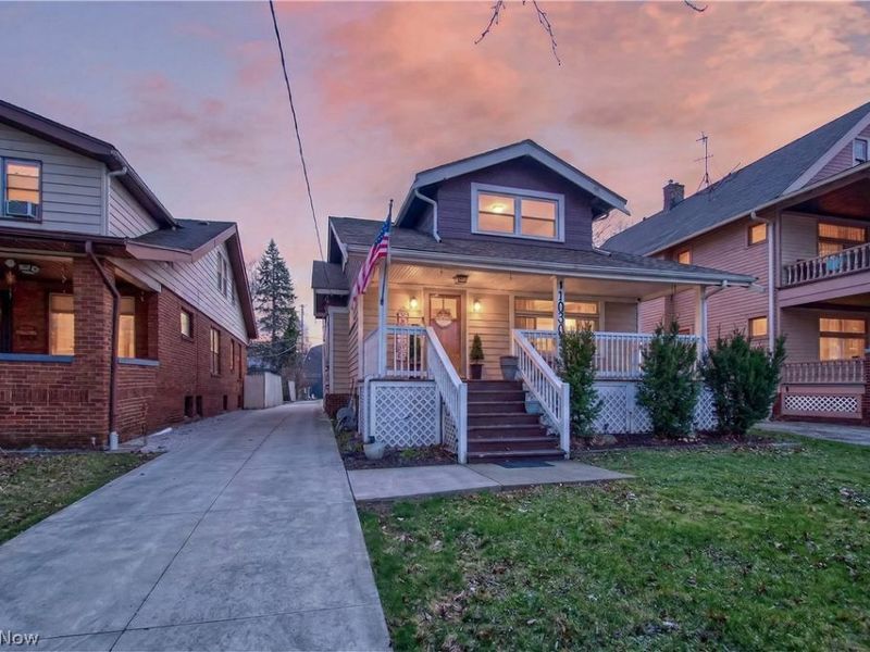 10903 Parkhurst Drive , Cleveland, OH 44111 Photo 4