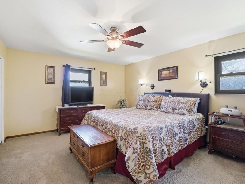 1800 Lakehill Court, Columbus, OH 43229 Photo 21