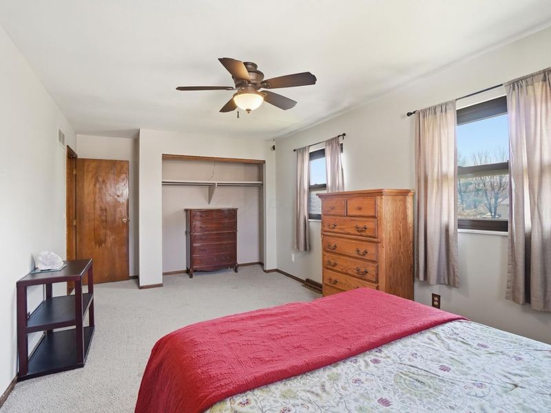 1800 Lakehill Court, Columbus, OH 43229 Photo 27