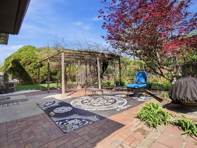 1800 Lakehill Court, Columbus, OH 43229 Photo 42