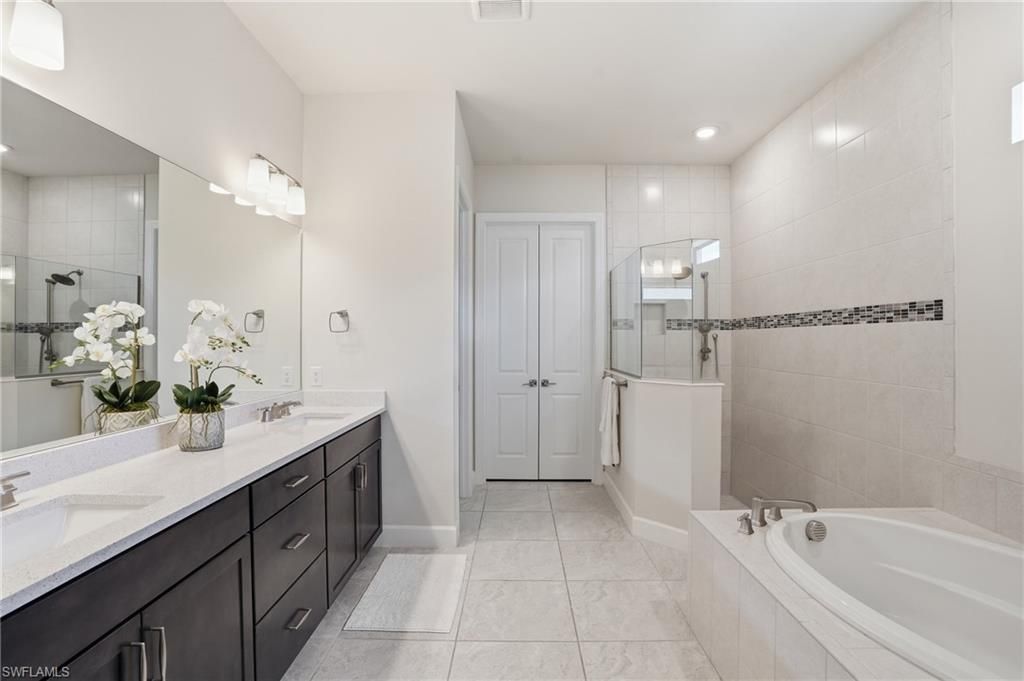 19696 Aqua View Ln, Fort Myers, FL 33913 Photo