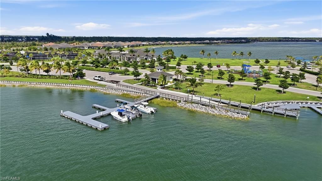 19696 Aqua View Ln, Fort Myers, FL 33913 Photo
