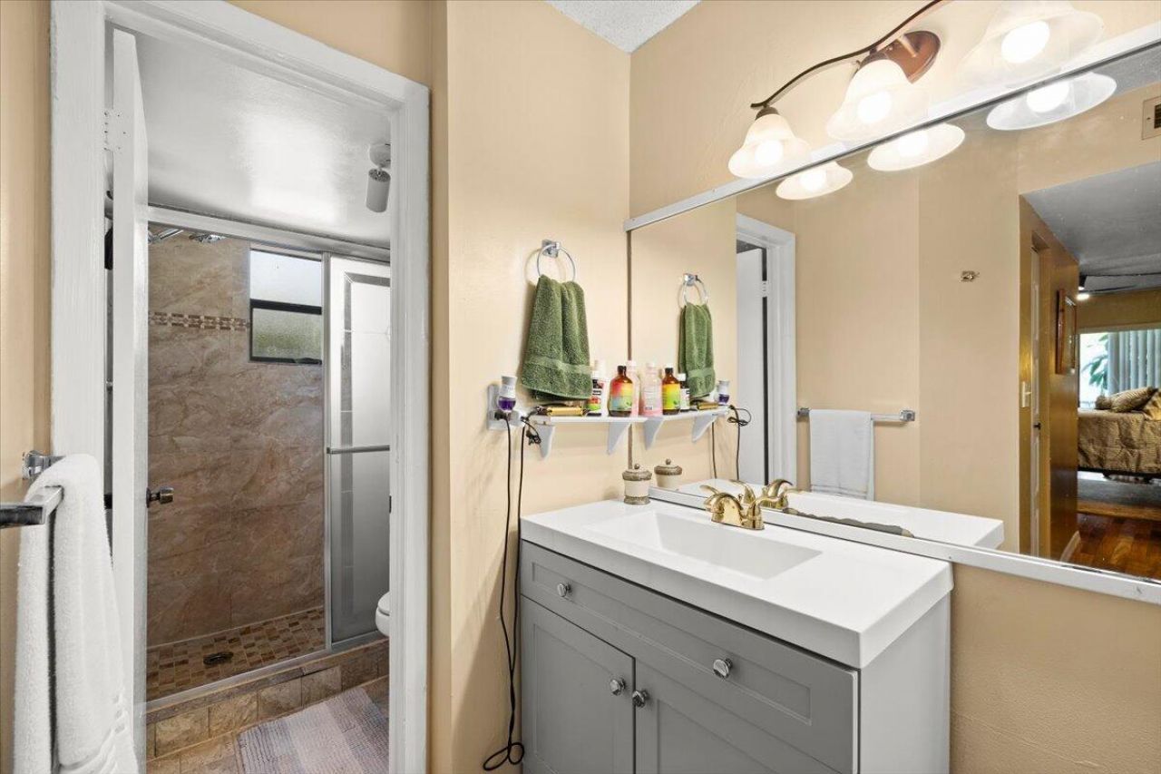 6755 W Broward Boulevard, Plantation, FL 33317 Photo