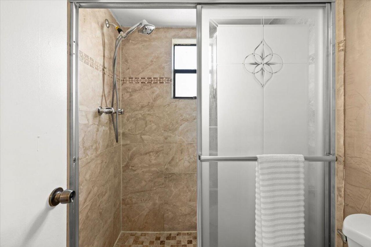 6755 W Broward Boulevard, Plantation, FL 33317 Photo